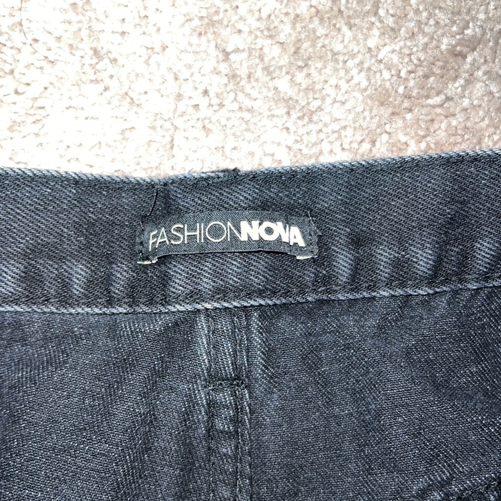 Fashion nova black jeans - Picture 4 of 5